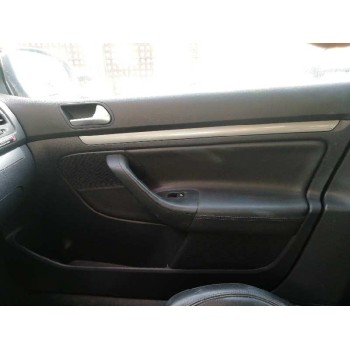 volkswagen golf v berlina (1k1) del año 2006