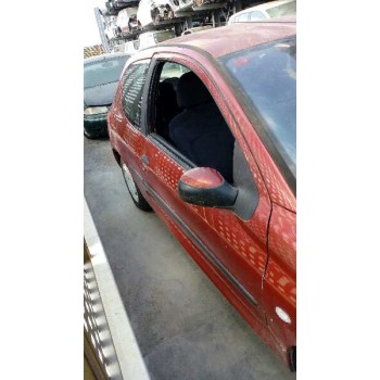 peugeot 206 berlina del año 2002