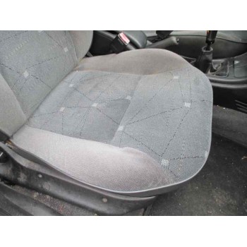 citroën xsara berlina del año 2002