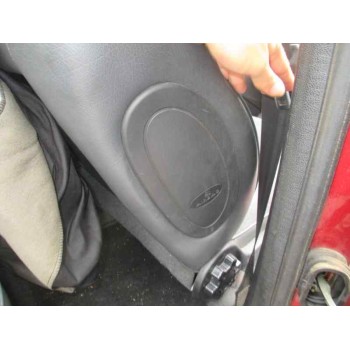 citroën xsara berlina del año 2002