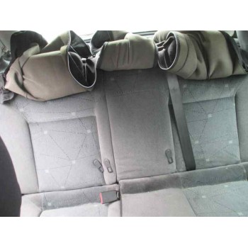 citroën xsara berlina del año 2002