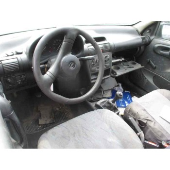 opel corsa b del año 1999