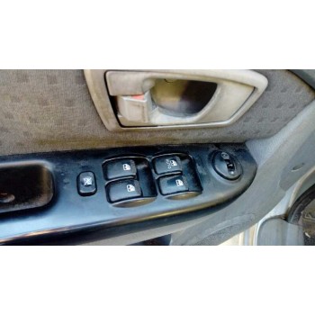 kia carens del año 2003