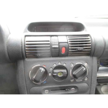 opel corsa b del año 1999