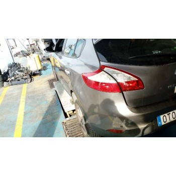 renault megane iii berlina 5 p del año 2010