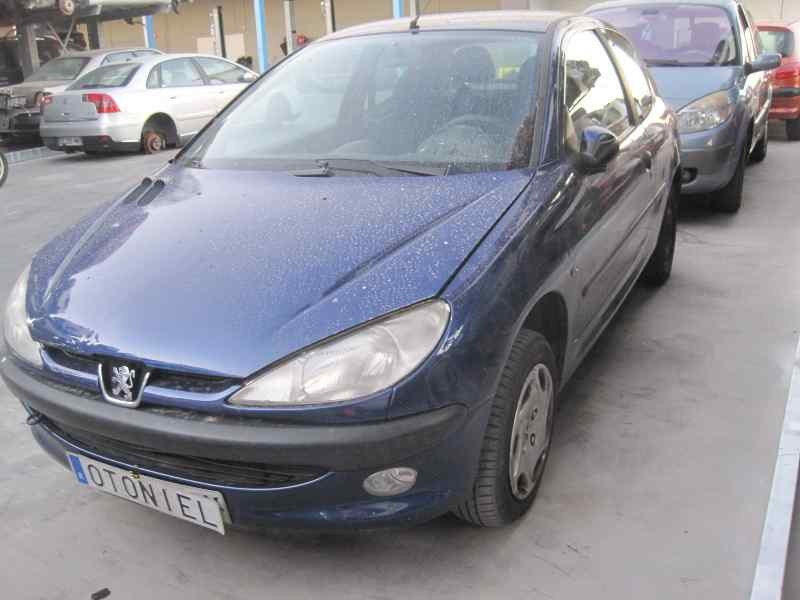 peugeot 206 berlina del año 1999