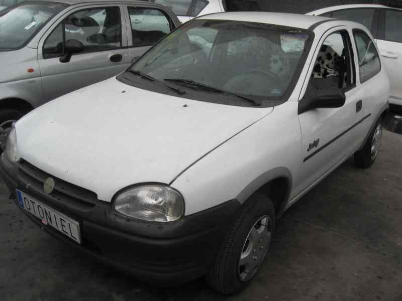 opel corsa b del año 1995