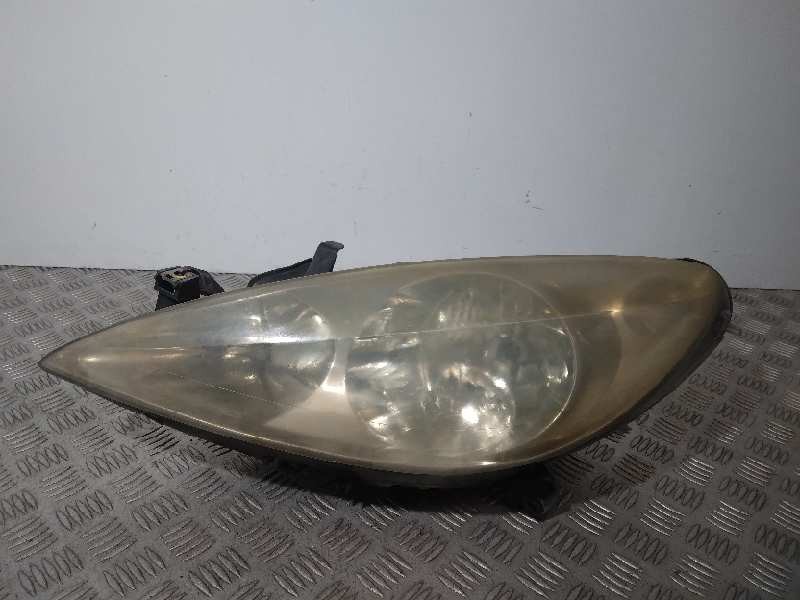 Recambio de faro izquierdo para peugeot 307 (s1) xr referencia OEM IAM 9646291880 PARA PULIR SOPORTE ROTO
