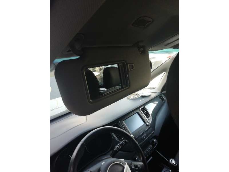 Recambio de parasol izquierdo para kia carens ( ) drive referencia OEM IAM   