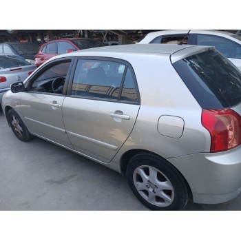 toyota corolla (_e12_) del año 2006