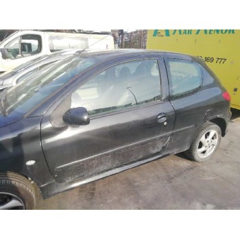 peugeot 206 berlina del año 2005