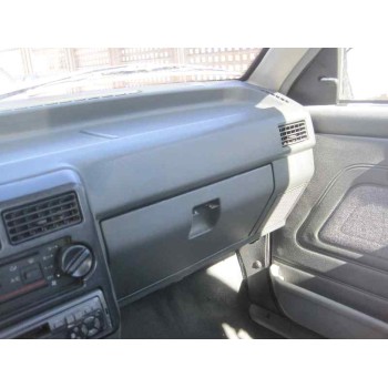 kia pride del año 2000