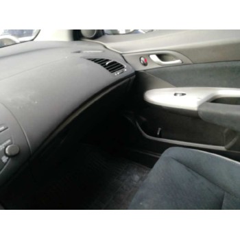 honda civic berlina 5 (fk) del año 2007