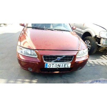 volvo s60 berlina del año 2004