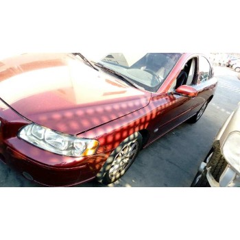 volvo s60 berlina del año 2004