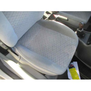 opel astra g berlina del año 2001