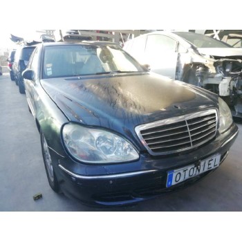 mercedes-benz clase s (w220) berlina del año 2004