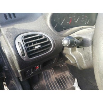 peugeot 206 berlina del año 2005