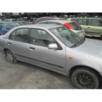 nissan almera (n15) del año 1999