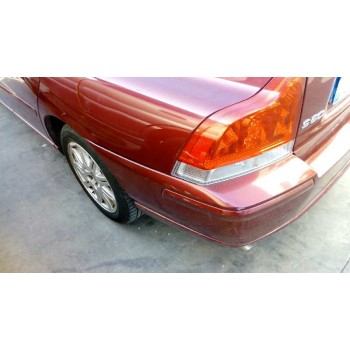 volvo s60 berlina del año 2004