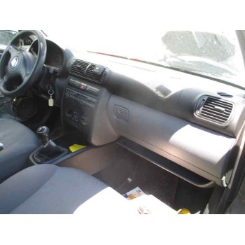 seat toledo (1m2) del año 2001