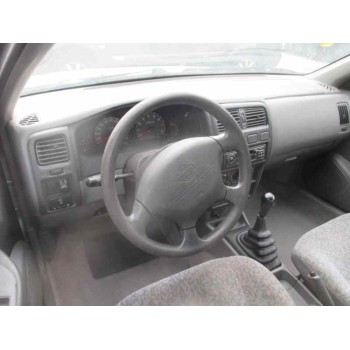 nissan almera (n15) del año 1999