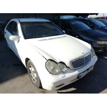 mercedes-benz clase c (w203) berlina del año 2004