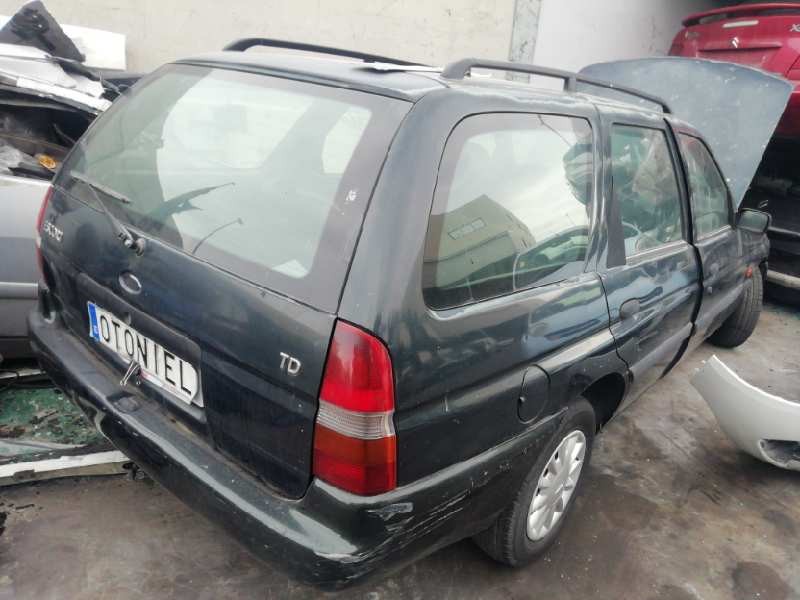 ford escort berl./turnier del año 1995