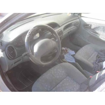 renault megane i berlina hatchback (ba0) del año 1998