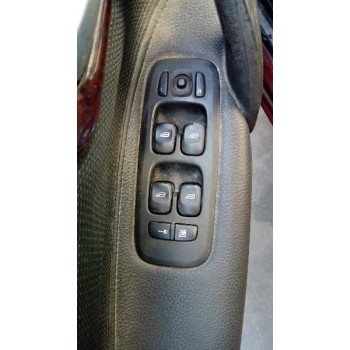 volvo s60 berlina del año 2004