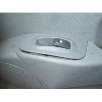 renault megane i berlina hatchback (ba0) del año 1998