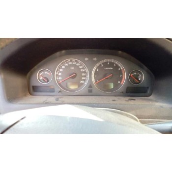 volvo s60 berlina del año 2004