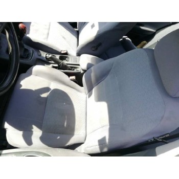 nissan primera berlina (p12) del año 2003