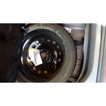 volvo s60 berlina del año 2004