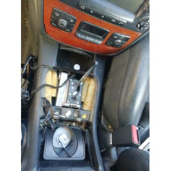 mercedes-benz clase s (w220) berlina del año 2004