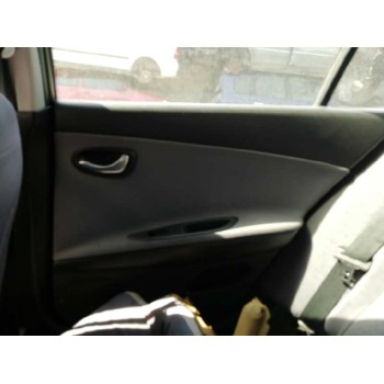 nissan primera berlina (p12) del año 2003