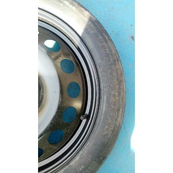 volvo s60 berlina del año 2004