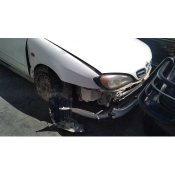 nissan primera berlina (p11) del año 1999