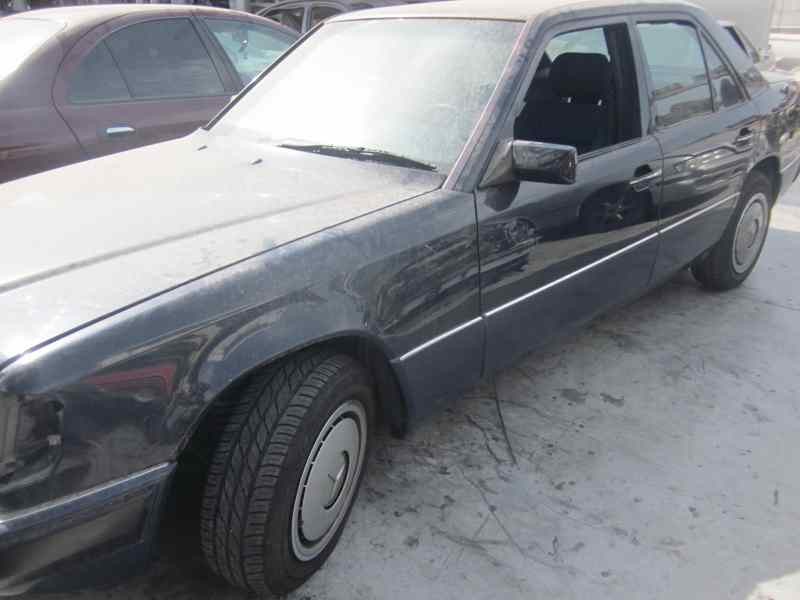 mercedes-benz clase e (w124) berlina del año 1993