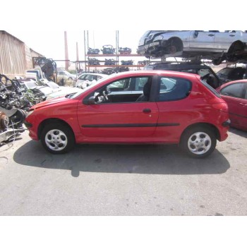 PEUGEOT 206 BERLINA