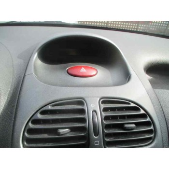 peugeot 206 berlina del año 2003