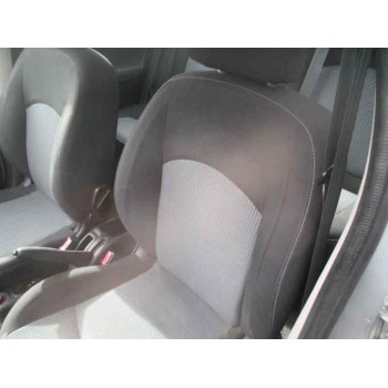 peugeot 206 berlina del año 2003