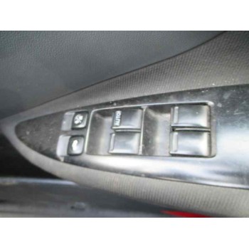 nissan primera berlina (p12) del año 2003