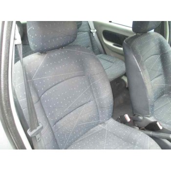 renault clio ii fase ii (b/cb0) del año 2001