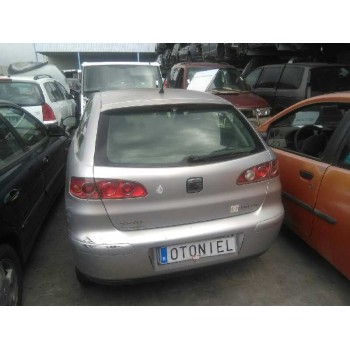 seat ibiza (6l1) del año 2002