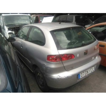 seat ibiza (6l1) del año 2002