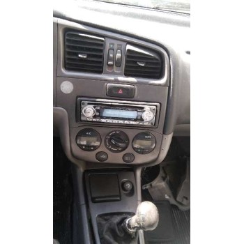 nissan primera berlina (p11) del año 1999