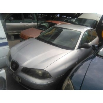 seat ibiza (6l1) del año 2002