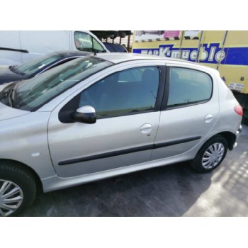 peugeot 206 berlina del año 2004