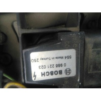 seat ibiza (6l1) del año 2002